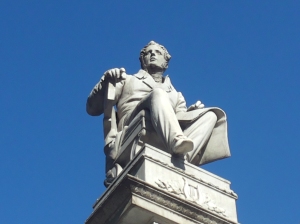 Monumento a Bellini Piazza Stesicoro